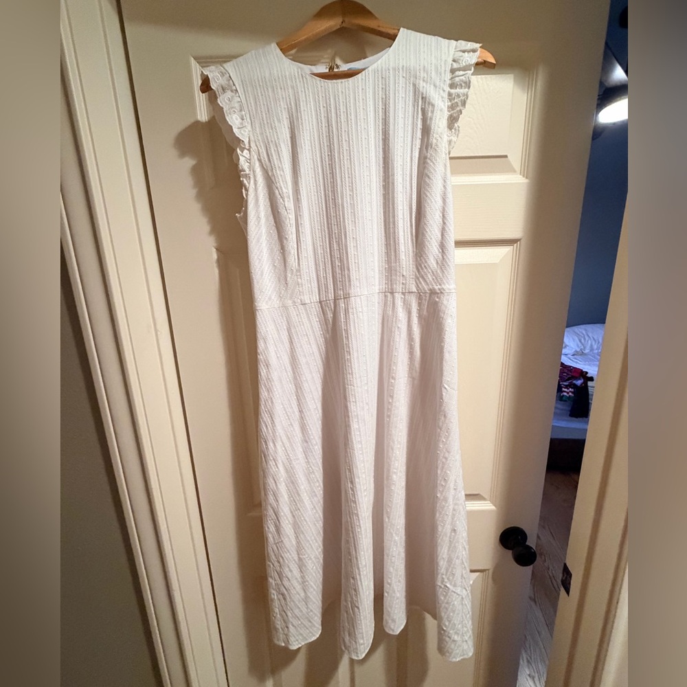 Draper James White Eyelet Dress, size 8